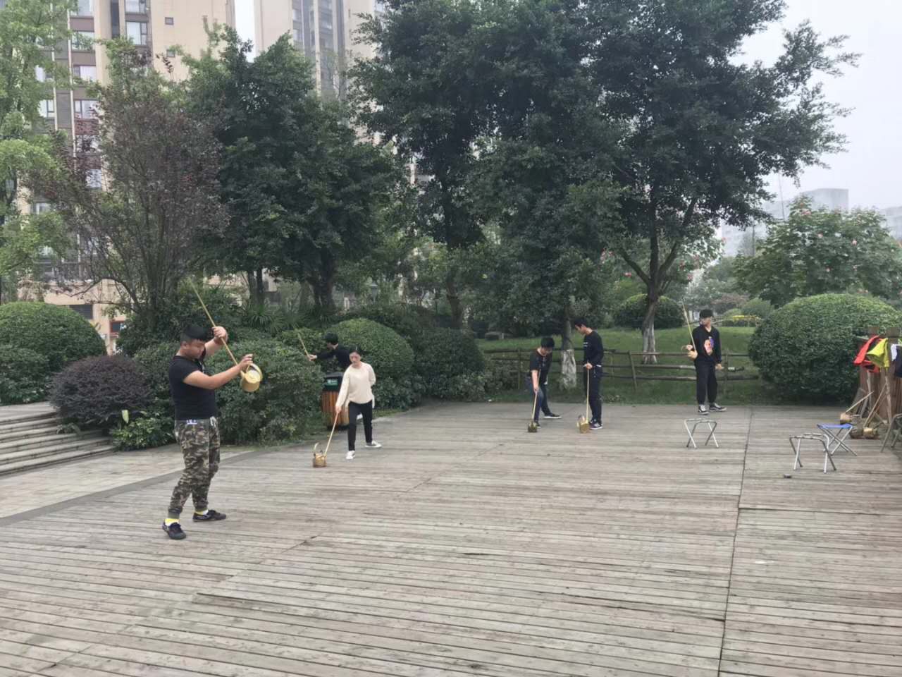 1906123017.jpg